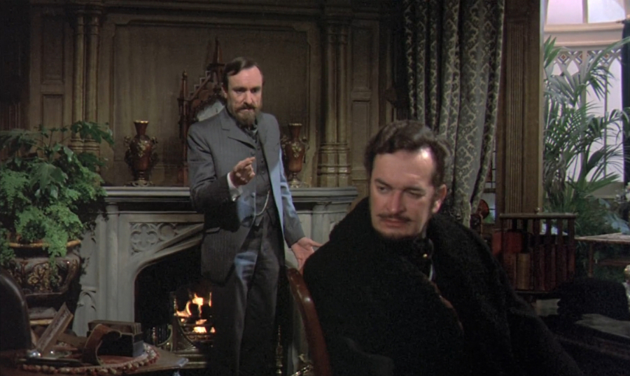 A scene from the movie Hands of the Ripper